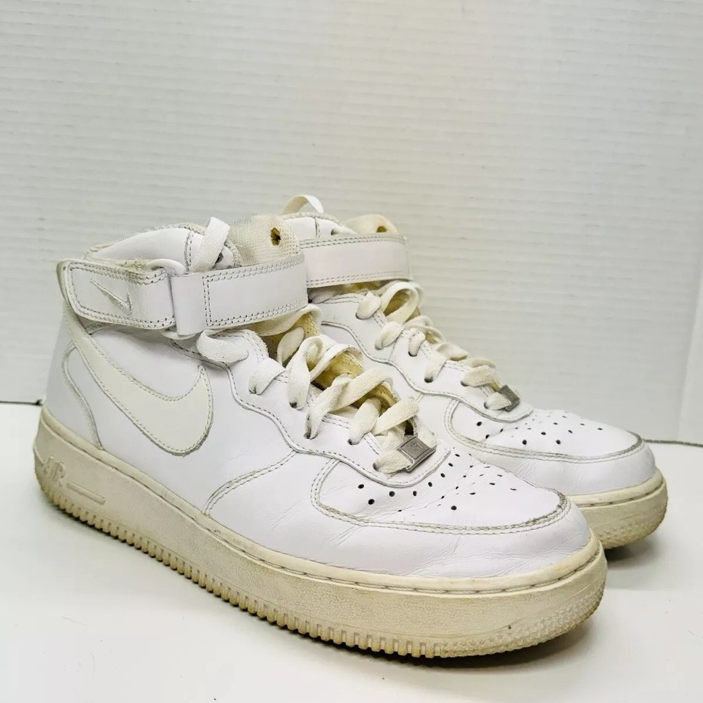 Nike Air Force 1 Mid Triple White Mens Sneakers 315123-111 Size 8